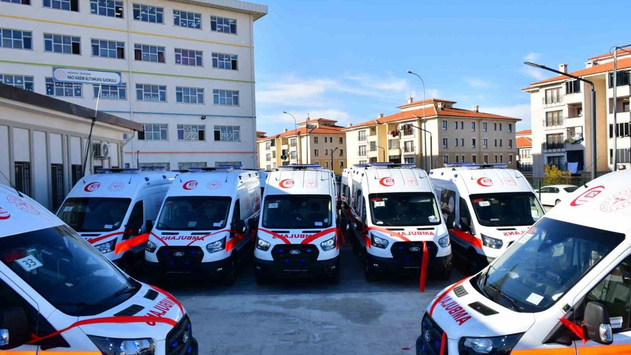 Sağlık Bakanlığı’ndan Gaziantep’e 16 yeni ambulans
