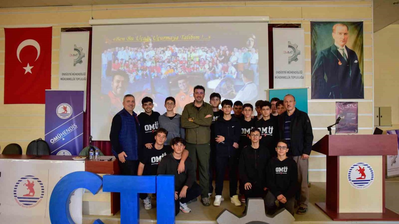 TUSAŞ baş test pilotundan öğrencilere ’gökyüzü dersleri’
