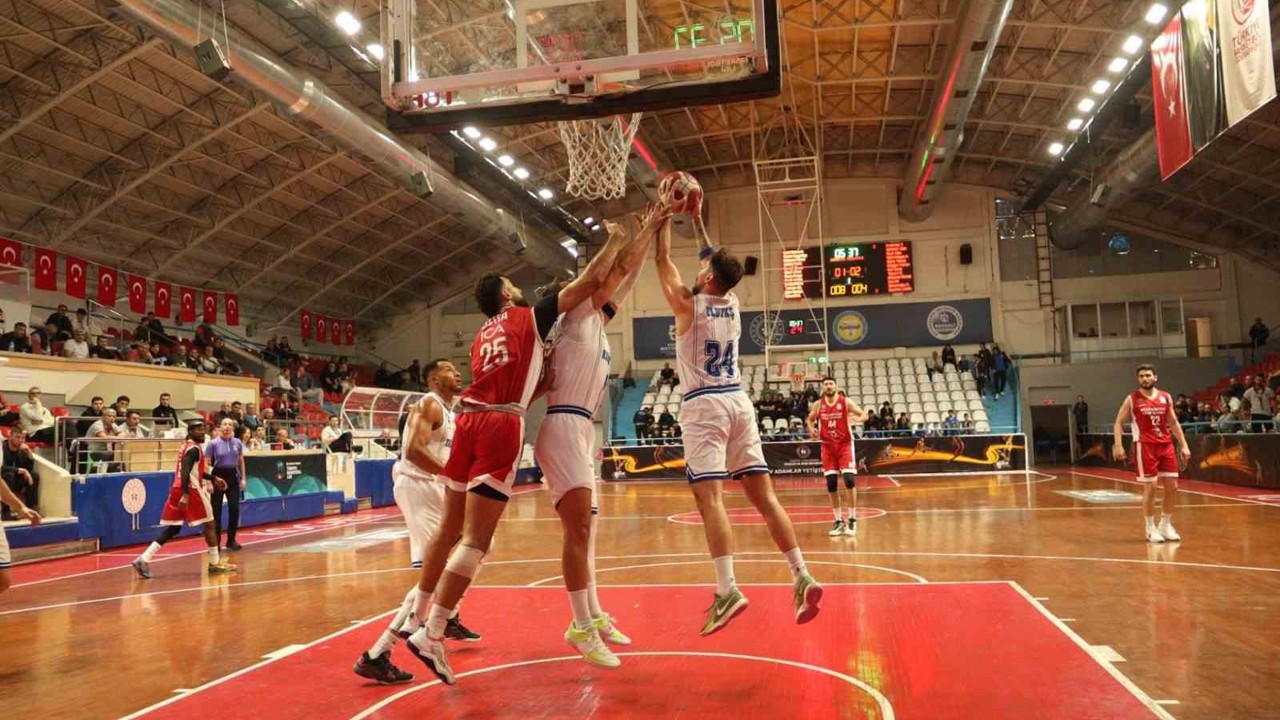 TBL: Kocaeli BŞB Kağıtspor: 93 - Pizzabulls Cedi Osman Basketbol: 78
