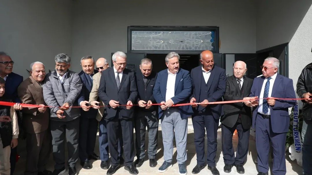 İhlas Vakfı Yurdu açıldı

