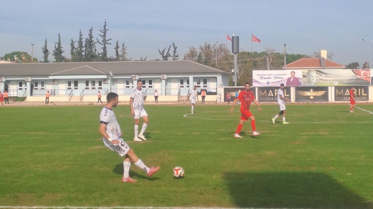 TFF 3. Lig: Söke 1970 Spor: 2 - Denizli İdmanyurdu: 3
