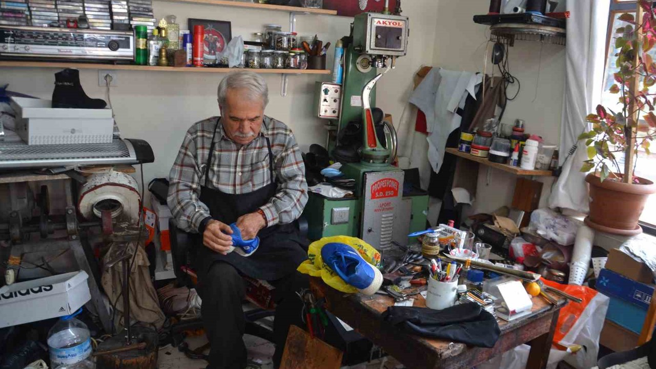 Ramazan ustanın 1 elinde 3 hüner
