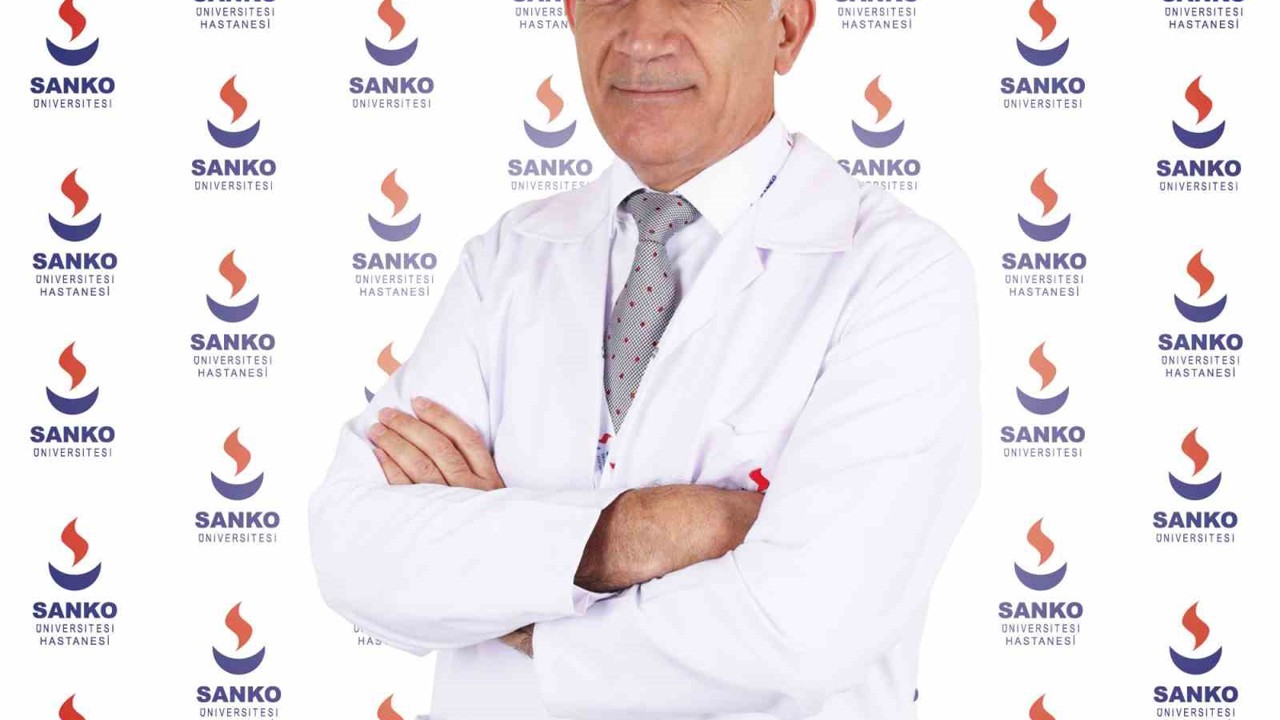 Uzm. Dr. Ahmet Köse: "Kalbinde üfürüm duyulan her çocuğun değerlendirilmesi gerekir"
