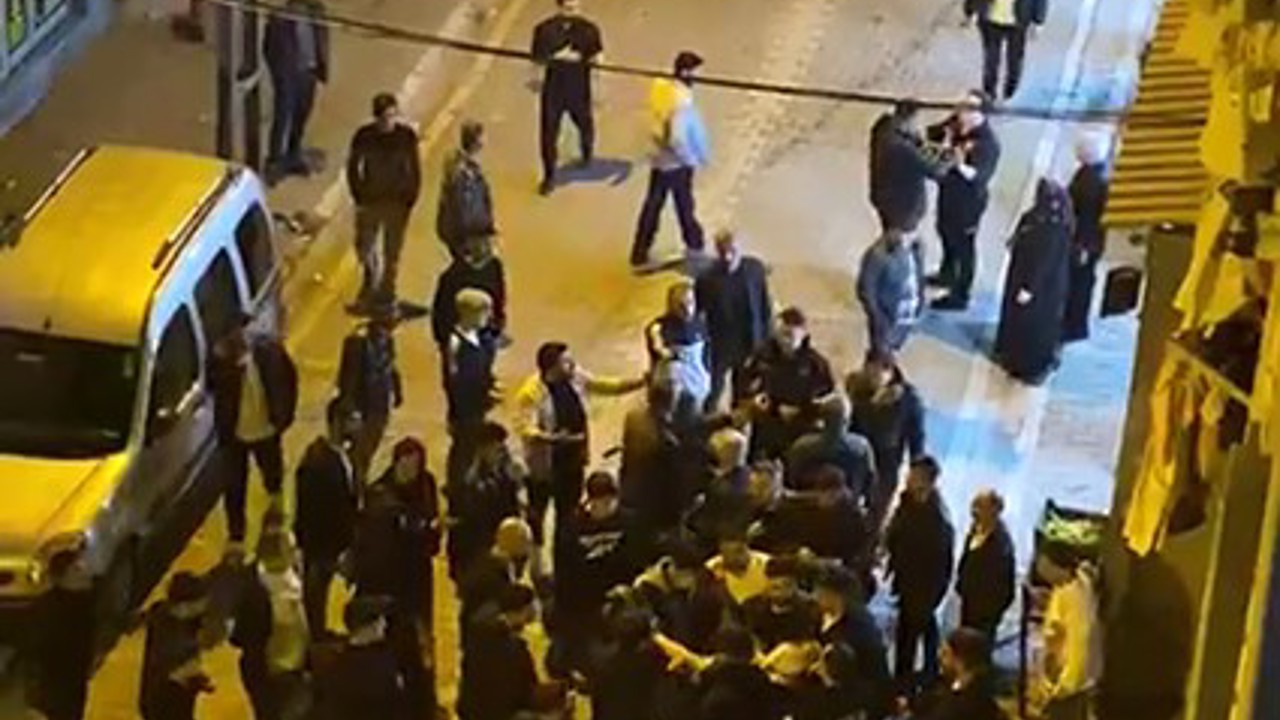 Esenyurt’ta düğün sonrası iki aile birbirine girdi
