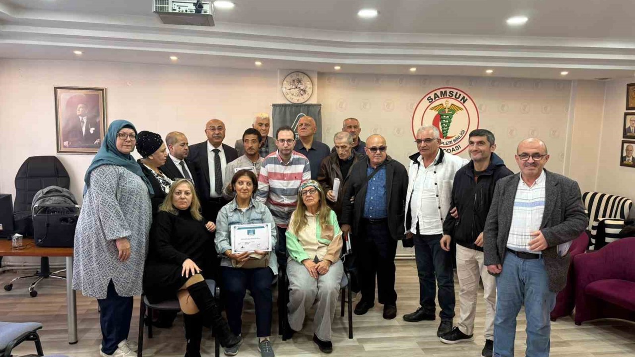 Samsun’da görme engelli bireyler için eğitim semineri
