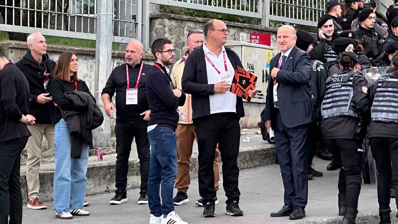 UEFA heyeti, derbide UEFA Avrupa finali provasını yapacak
