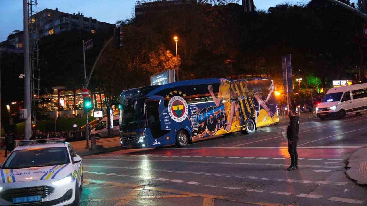 Fenerbahçe stada geldi
