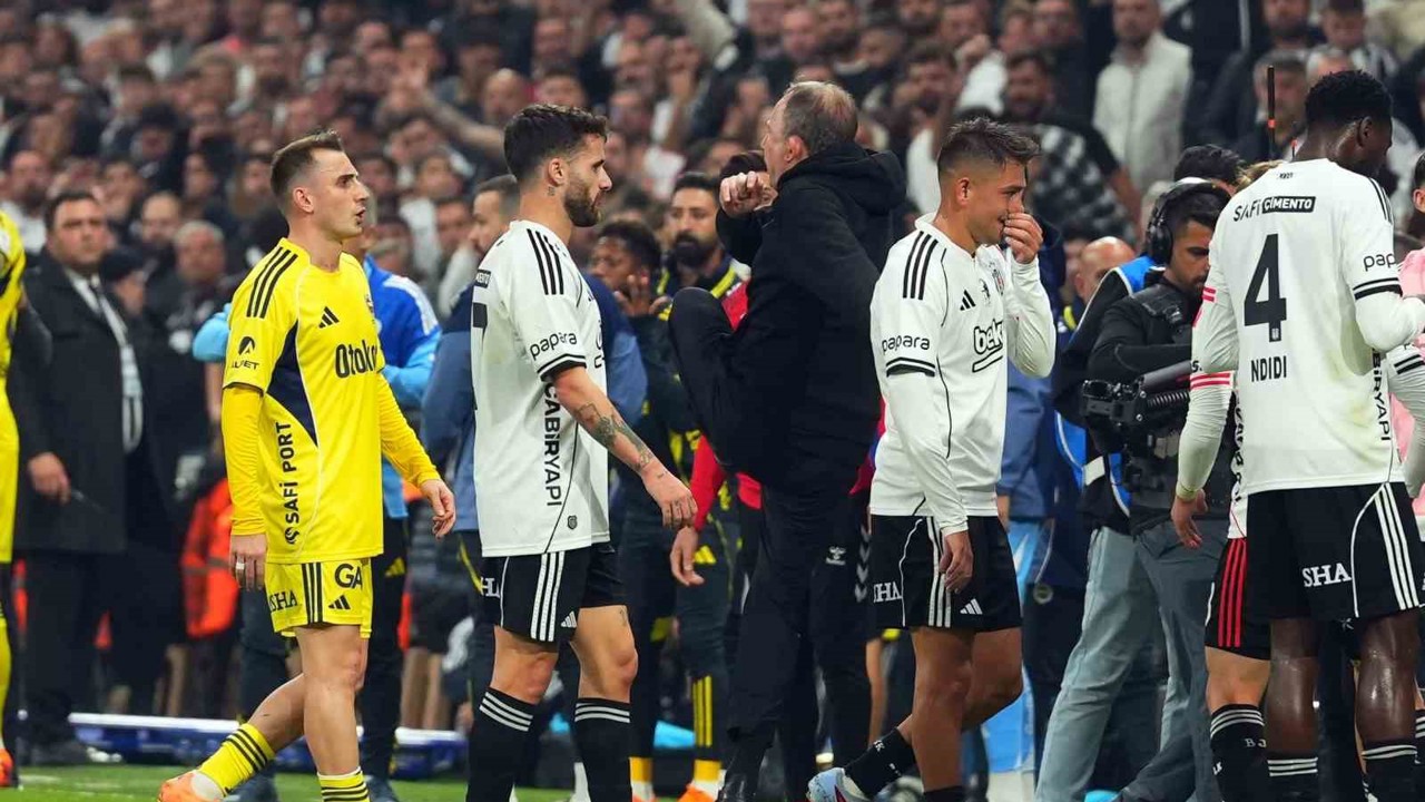 Hakem Ali Yılmaz, Sergen Yalçın’ı tribüne gönderdi
