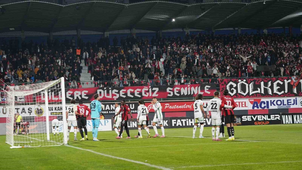 Trendyol 1. Lig: Vanspor FK: 3 - Sakaryaspor: 2
