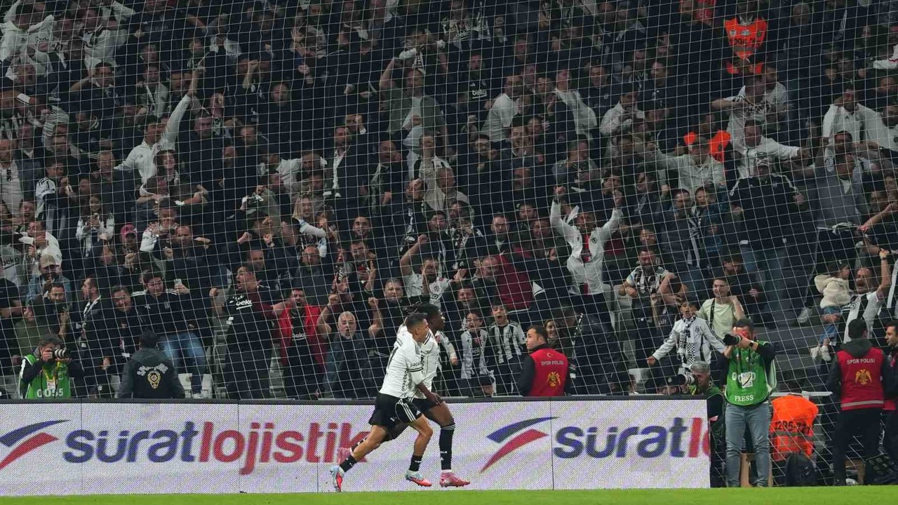 El Bilal Toure ilk Fenerbahçe derbisinde golünü attı
