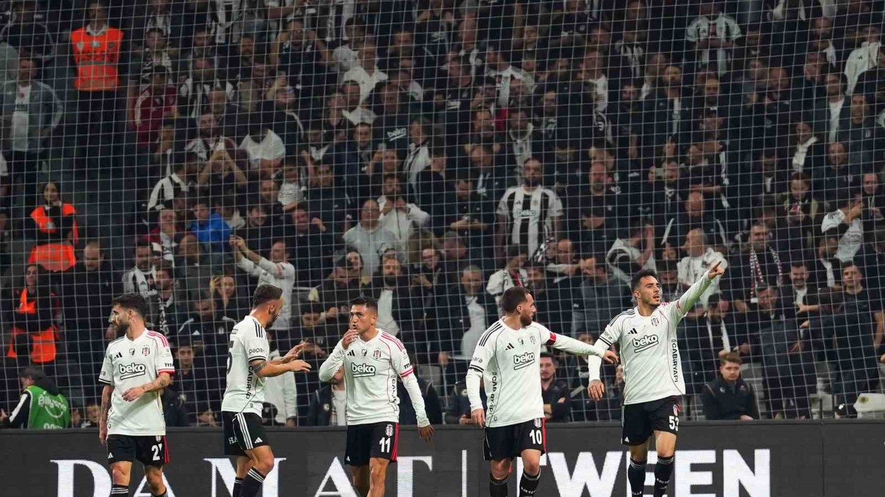 Emirhan Topçu bu sezon ilk golünü Fenerbahçe’ye attı
