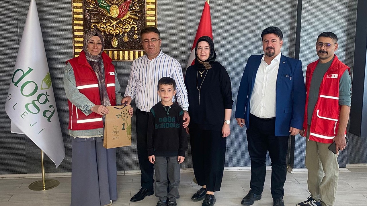 Küçük yüreklerden büyük iyilik
