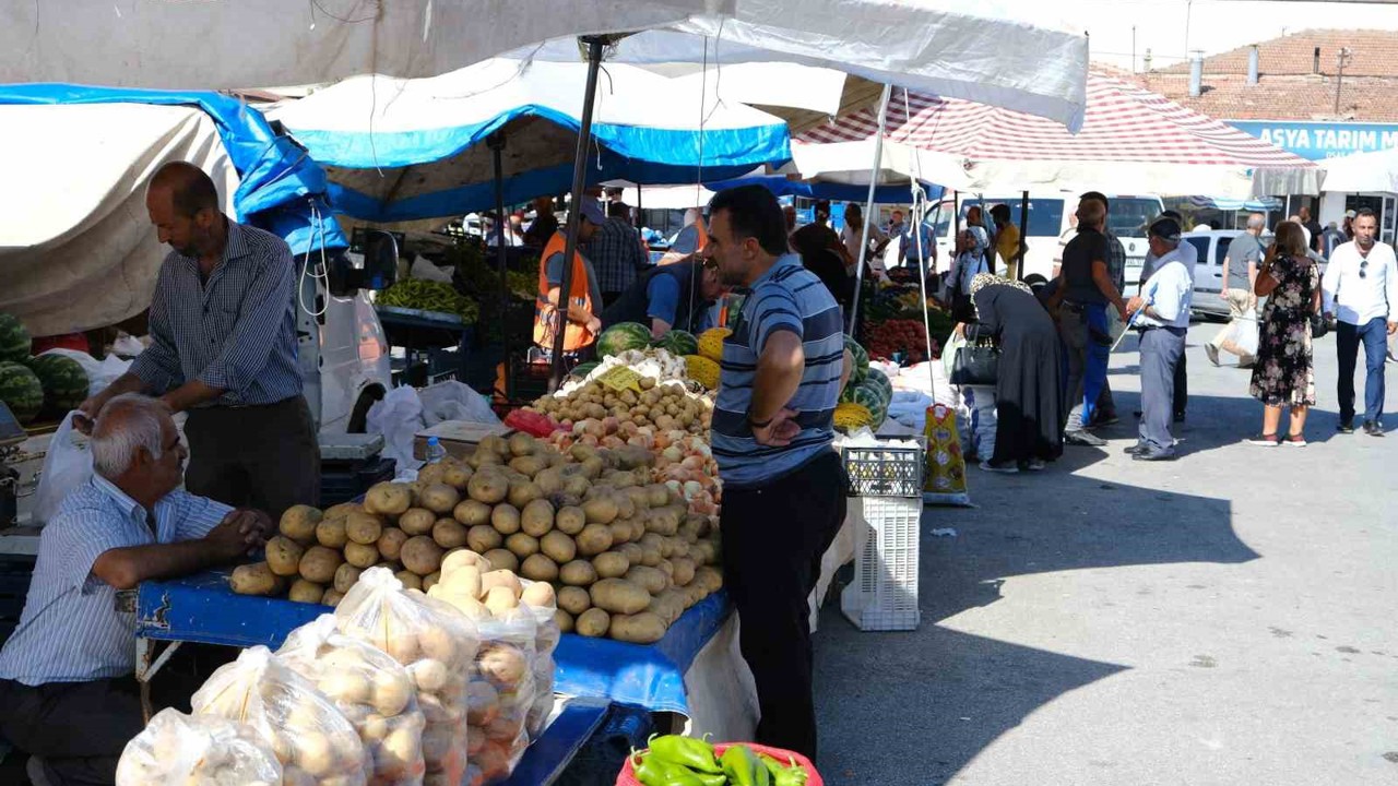 Ekim ayı enflasyonu açıklandı: Yıllık TÜFE %32,87 arttı

