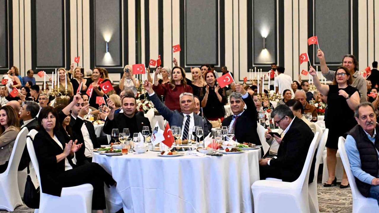 Başkan Uysal, yöre dernekleriyle bir araya geldi
