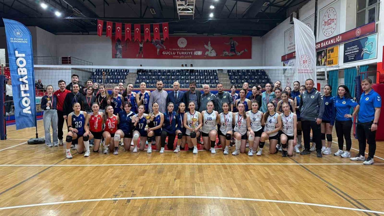 Voleybolda şampiyon belli oldu
