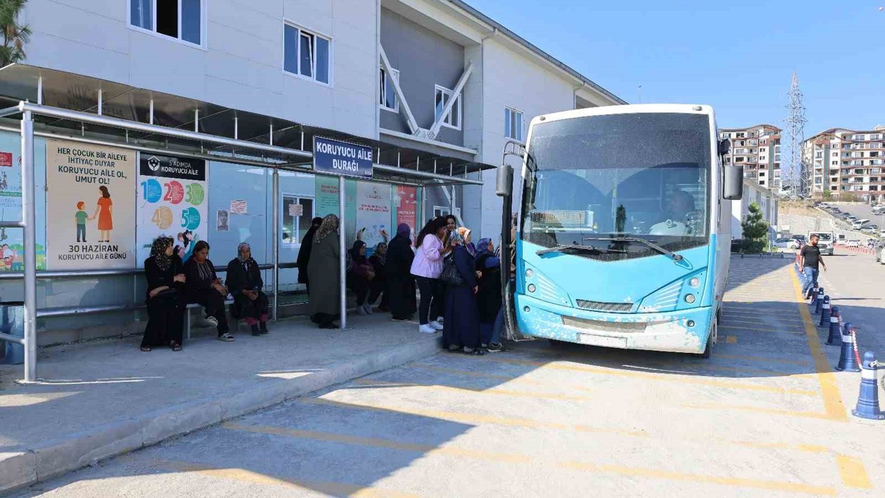 Hatay’da kırsal mahallelere 200 durak yerleştirilecek
