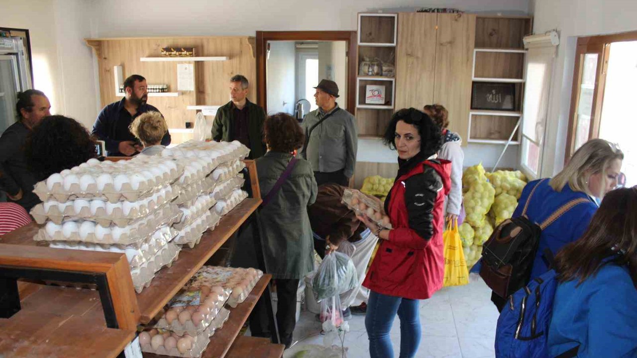 NÖHÜ’de ’agro turizm’ uygulamalarıyla elma hasadı gerçekleştirildi
