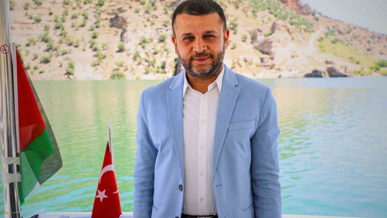 Eğil Belediyesinden üniversite öğrencilerine eğitim bursu desteği
