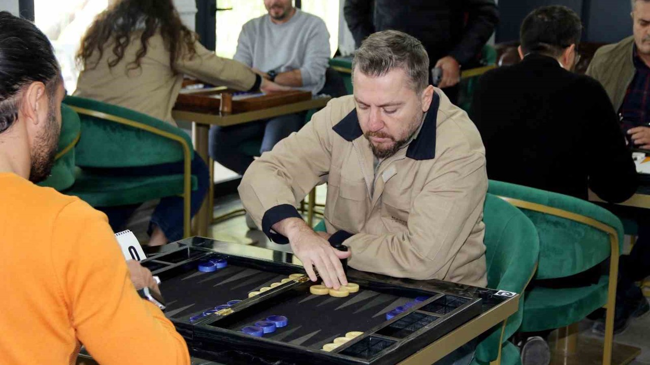 Kütahya OSB’de 4. Geleneksel Firmalar Arası Tavla Turnuvası başladı
