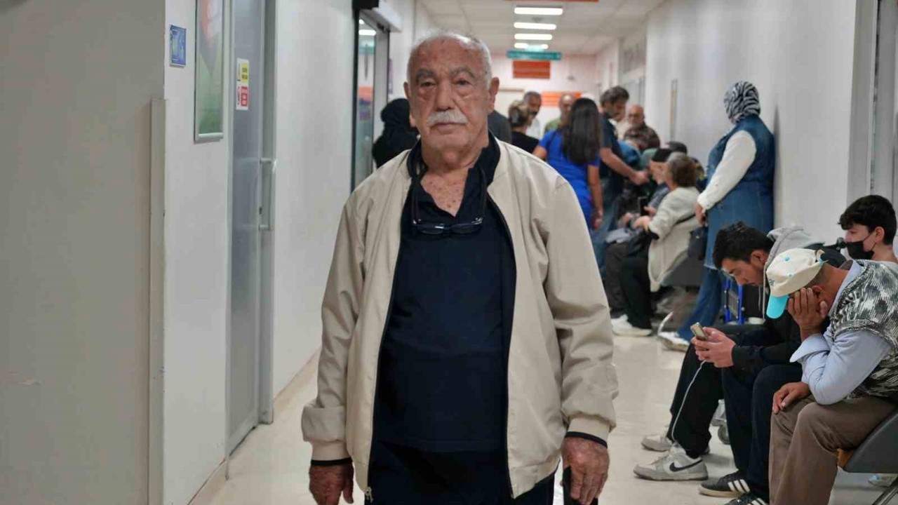 48 yıldır babasından ve kız kardeşinden aldığı böbreklerle yaşıyor
