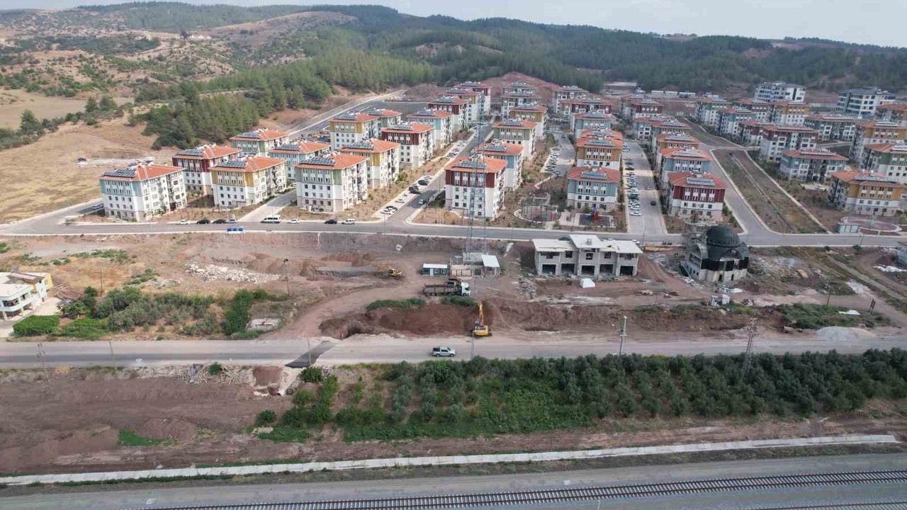 Bahçeli’den Osmaniye’de yeni kurulacak mahalleye Murat Kurum’un adının verilmesi talebi
