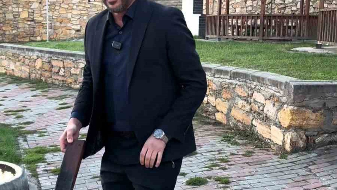 Belediye başkanı parka zarar verenlere tepki gösterdi
