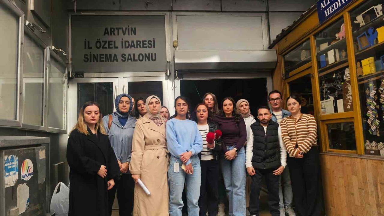 Çağrı merkezi çalışanlarından görev yeri değişikliğine tepki
