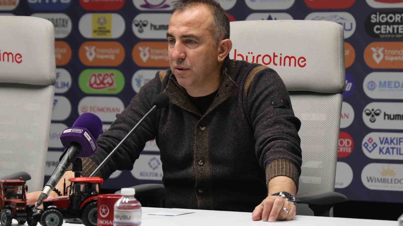 Konyaspor, Recep Uçar ile yollarını ayırdı
