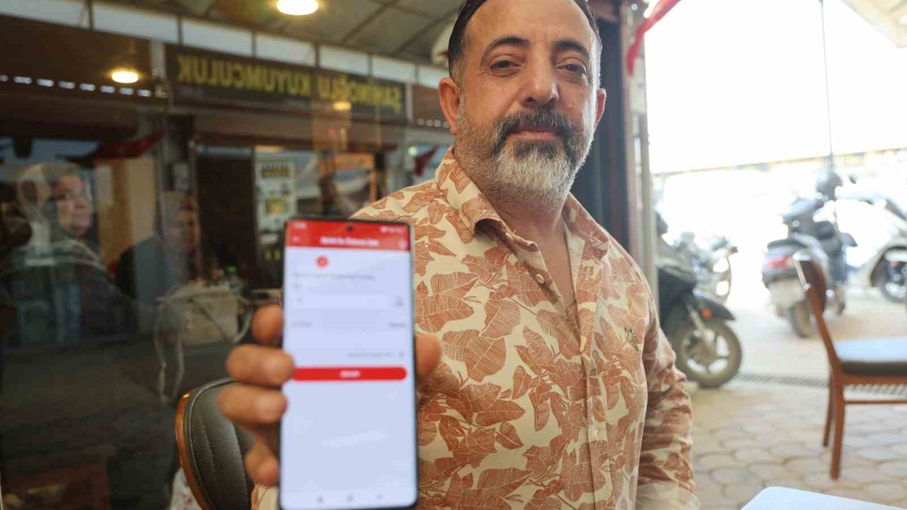 Aracını satmak isterken dolandırıcının tuzağına düşen vatandaş, bakiyesi yetersiz olunca dolandırılmaktan kurtuldu
