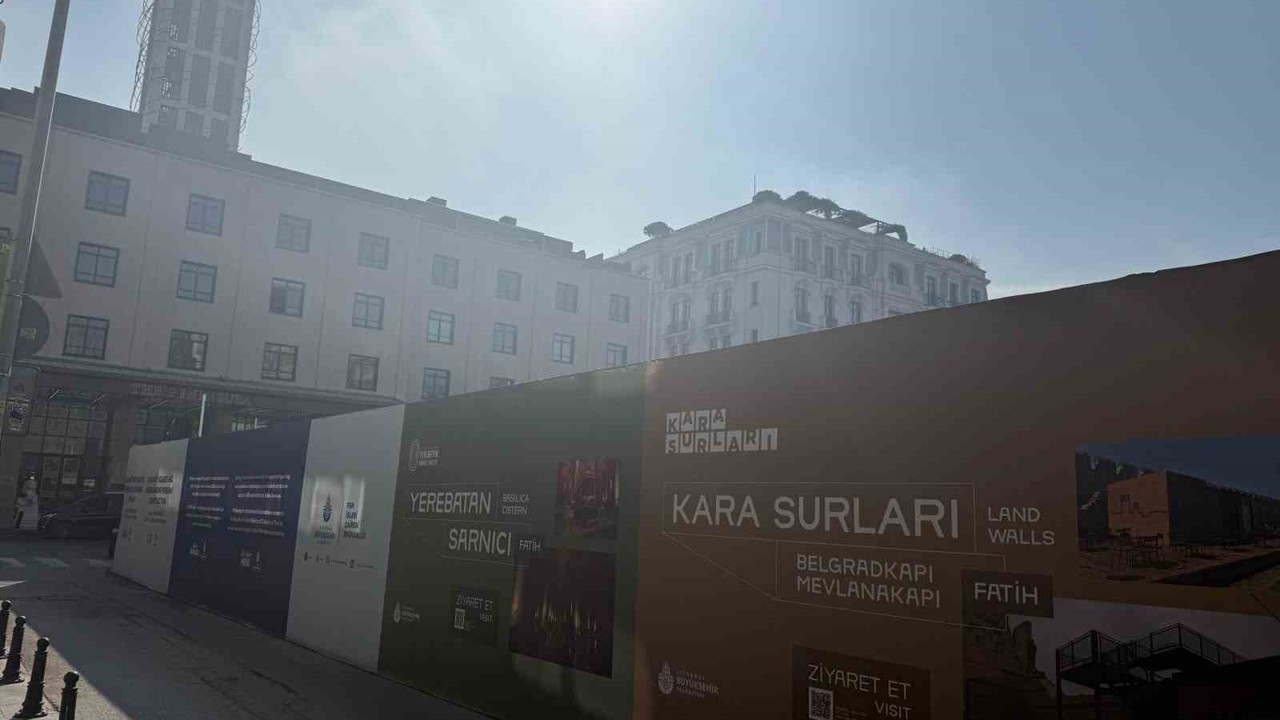 İBB’nin otopark eziyeti: Mercan ve Karaköy’de esnaf dükkan kapatıyor
