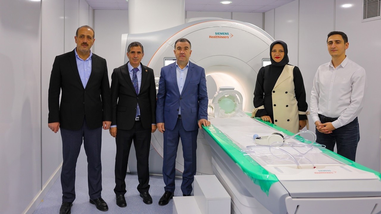 Bayburt Devlet Hastanesine son teknoloji MR cihazı kazandırıldı

