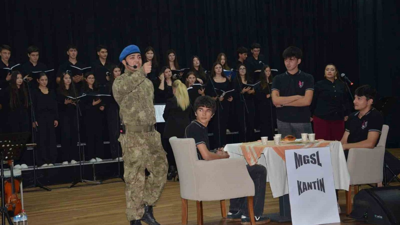 ’Kim Var’ sanat etkinliği Manisalılarla buluştu
