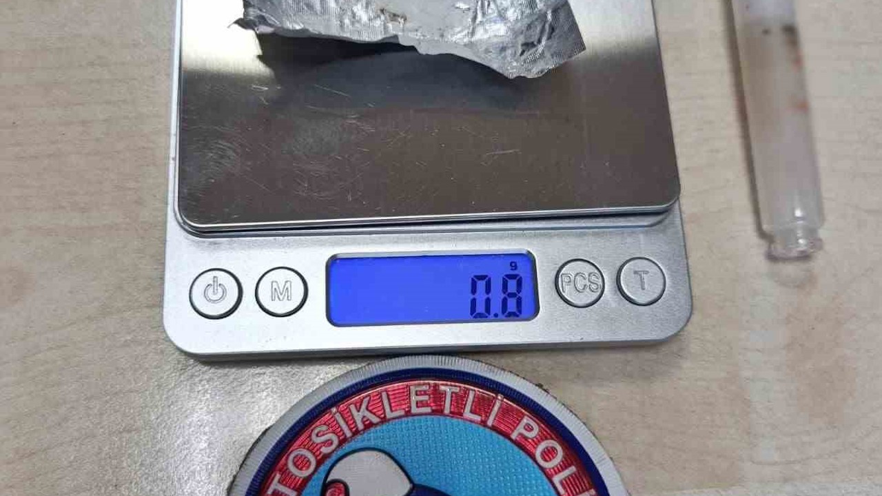 Polisin bir haftada 8 bine yakın kişinin kimlik sorgulaması yaptı
