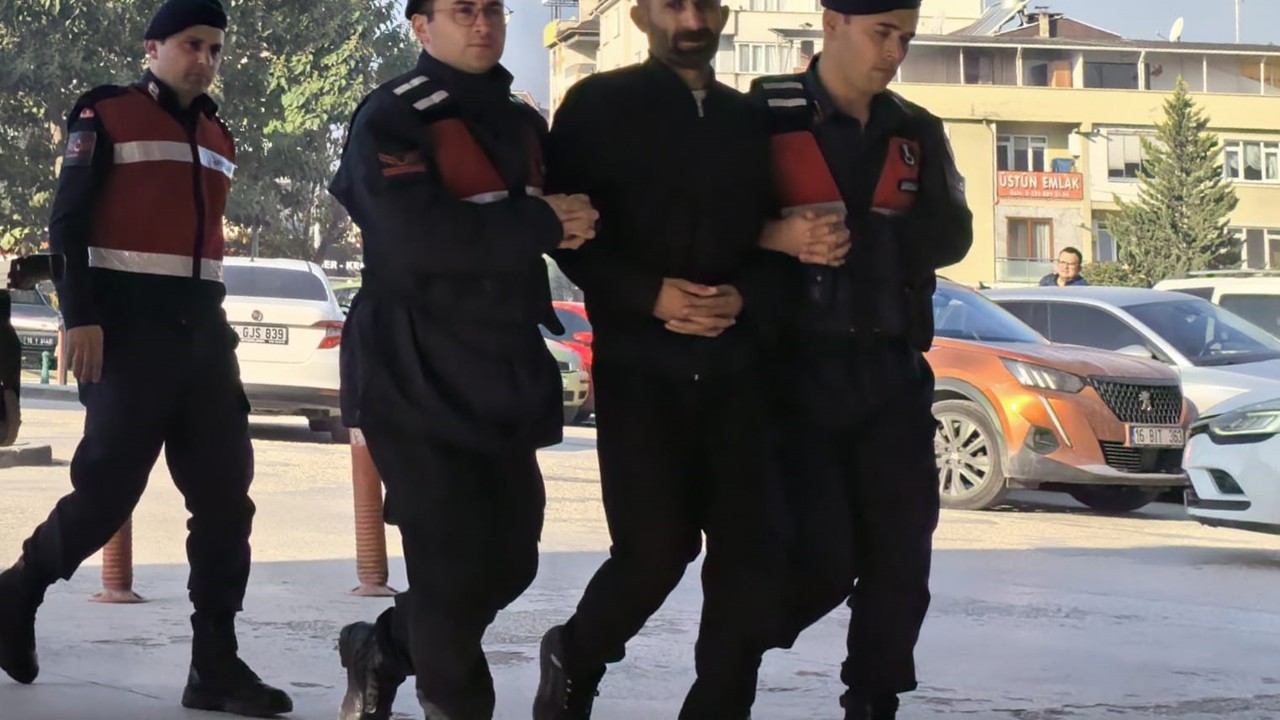 Uyuşturucu taciri kıskıvrak yakalandı
