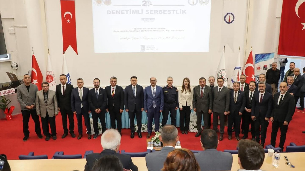 Kütahya’da "Denetimli Serbestliğin 20. Yılında Dönüşüm, Algı ve Gelecek" konulu panel
