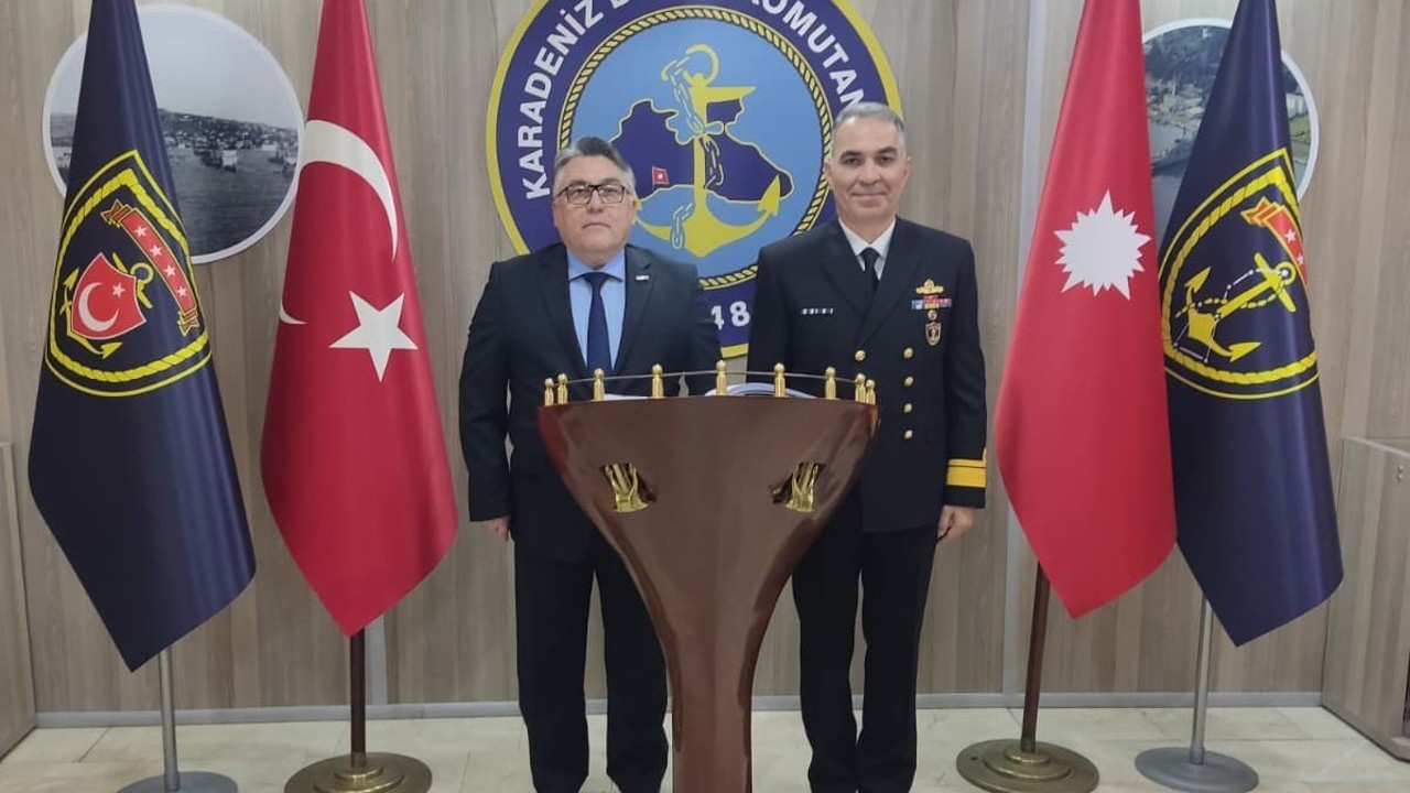 Karadeniz Bölge Komutanı Korkut, Rektör Özölçer’i makamında kabul etti
