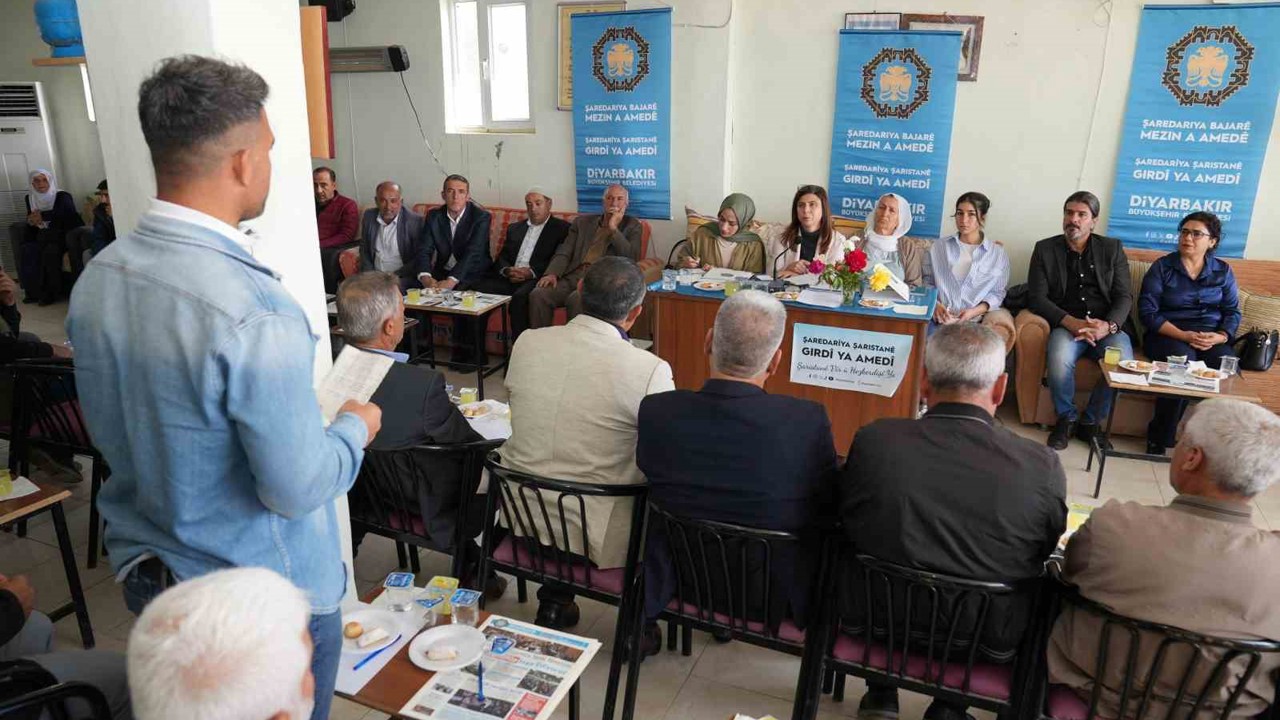 DBB Başkanı Bucak muhtarların sorunlarını dinledi
