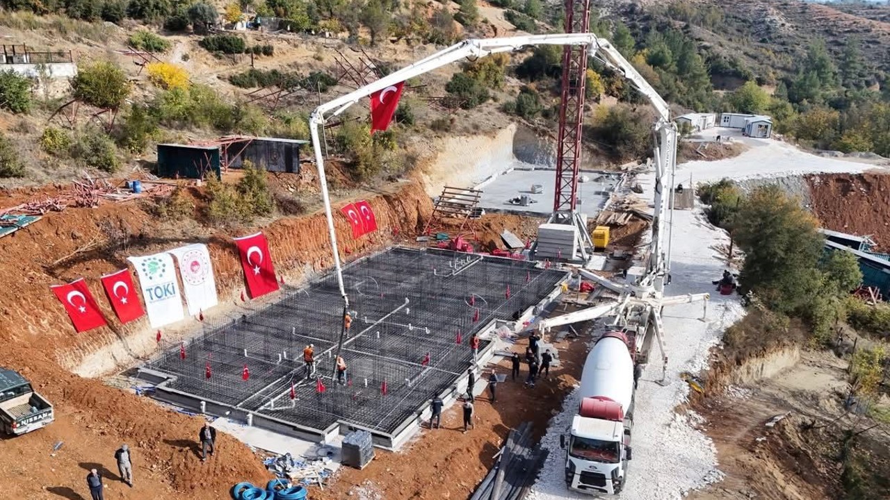 Kavaklıdere’de 9’uncu toplu konut için temel atıldı
