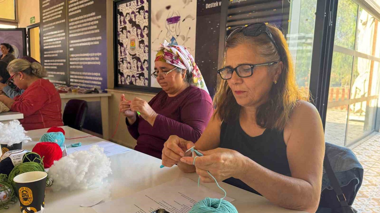 Tarsus’ta lösemili çocuklar için dayanışma atölyesi düzenlendi
