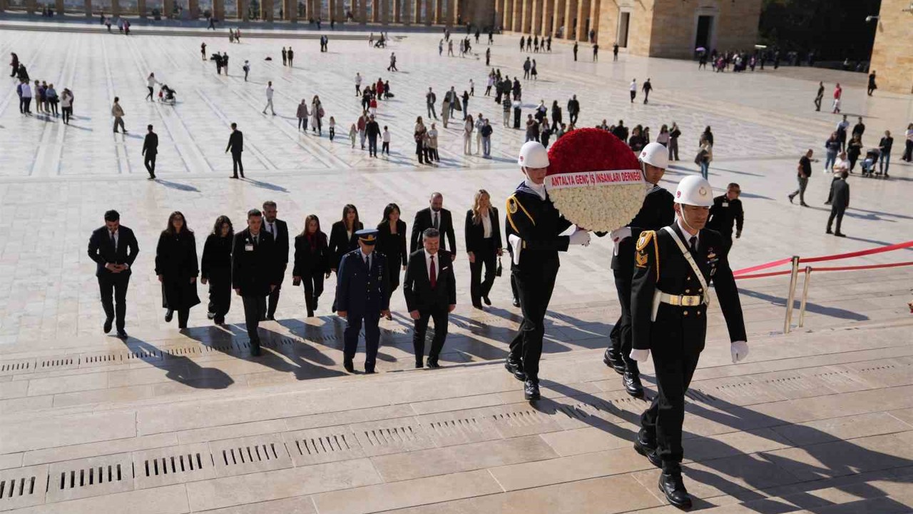 ANTGİAD’dan  Anıtkabir ziyareti
