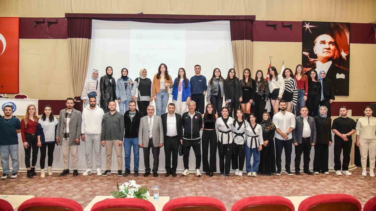 KMÜ’de "Öğrencilik Hayatında Spor ve Tekvando" etkinliği düzenlendi
