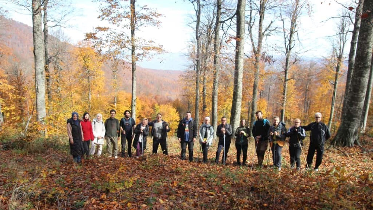 ’Doğayı Koruyun’ çağrısıyla yürüdüler
