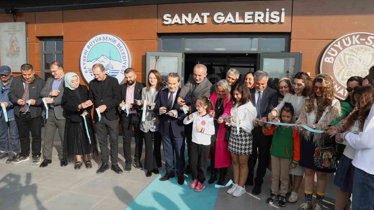 Büyükşehir Sanat Galerisi, Ahşap Geri Dönüşüm Sergisi ile sanatseverleri bekliyor
