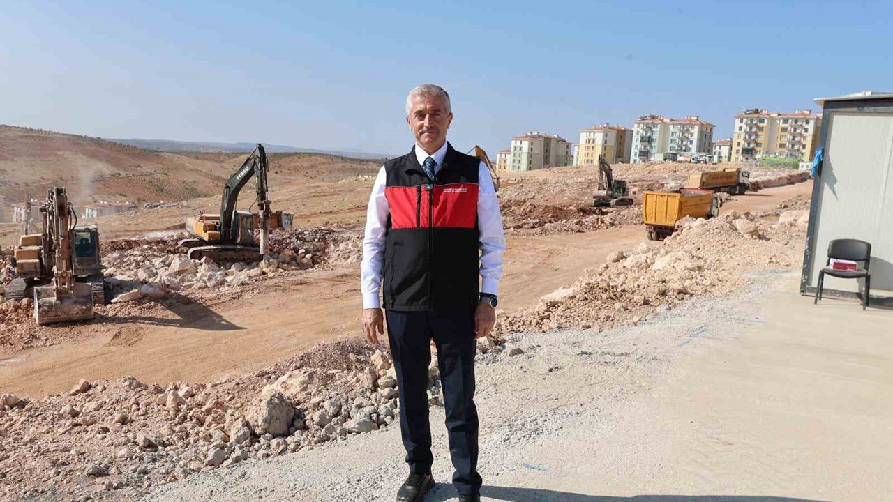 Şahinbey Belediyesi’nin 10 bin sosyal konut projesinde ilk etabı hızla yükseliyor
