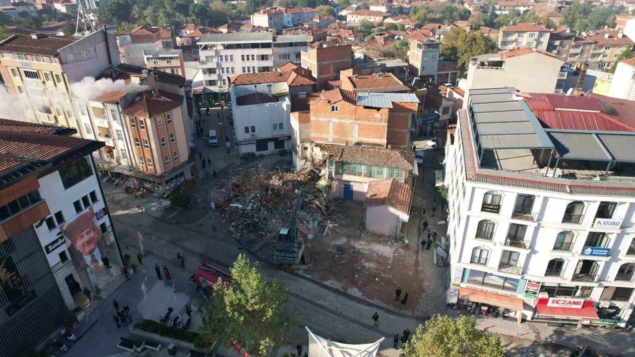 Sındırgı "Genel hayata etkili afet bölgesi" ilan edildi
