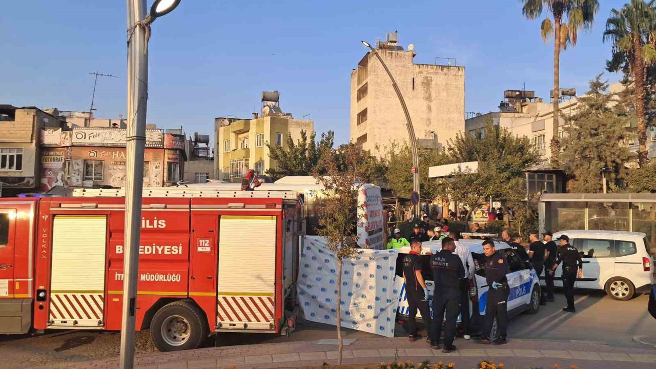 Kilis’te halk otobüsünün çarptığı yaya hayatını kaybetti
