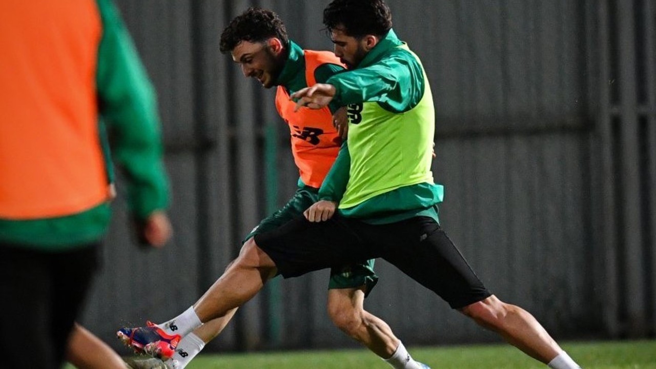 Bursaspor’da Gebzespor maçı hazırlıkları sürüyor
