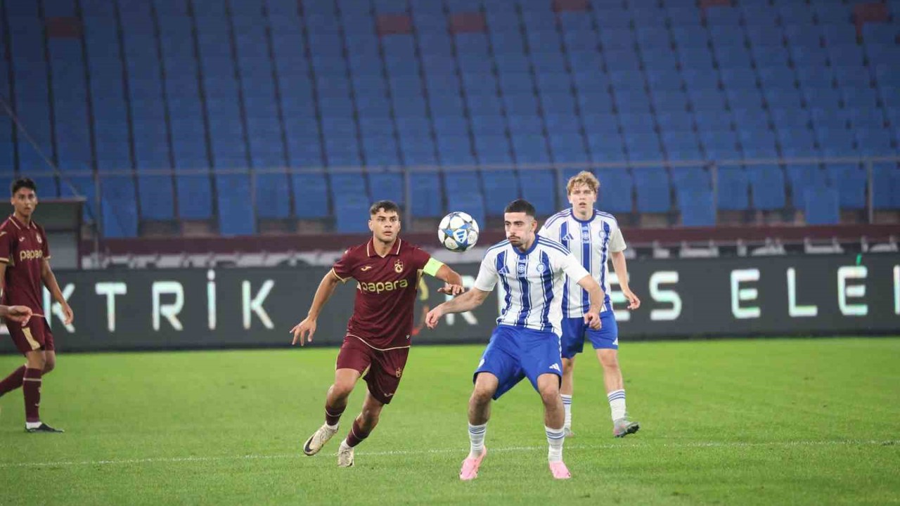 UEFA Gençlik Ligi: Trabzonspor U19: 0 - HJK Helsinki U19: 1
