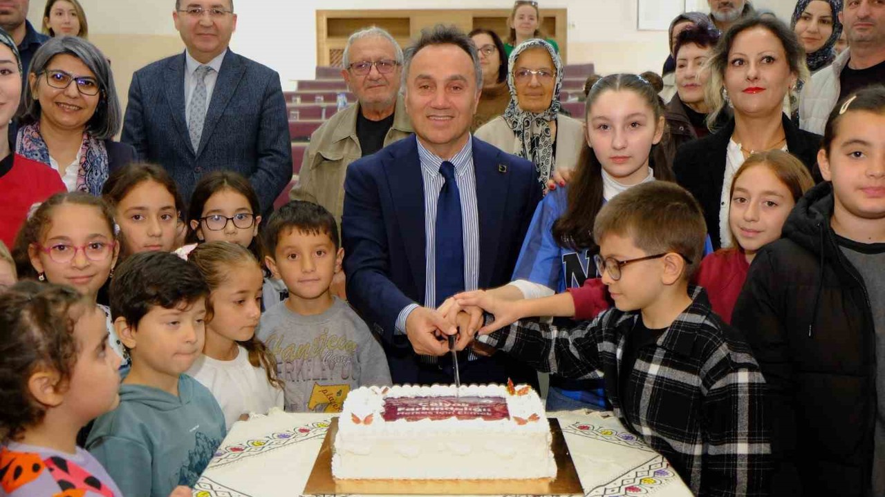 Üniversite öğrencilerine glütensiz üretim eğitimi
