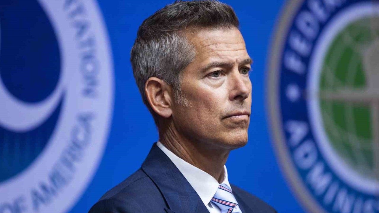 ABD’de hükümetin kapalı kalmasıyla 40 havalimanında uçuşlar azaltılıyor
